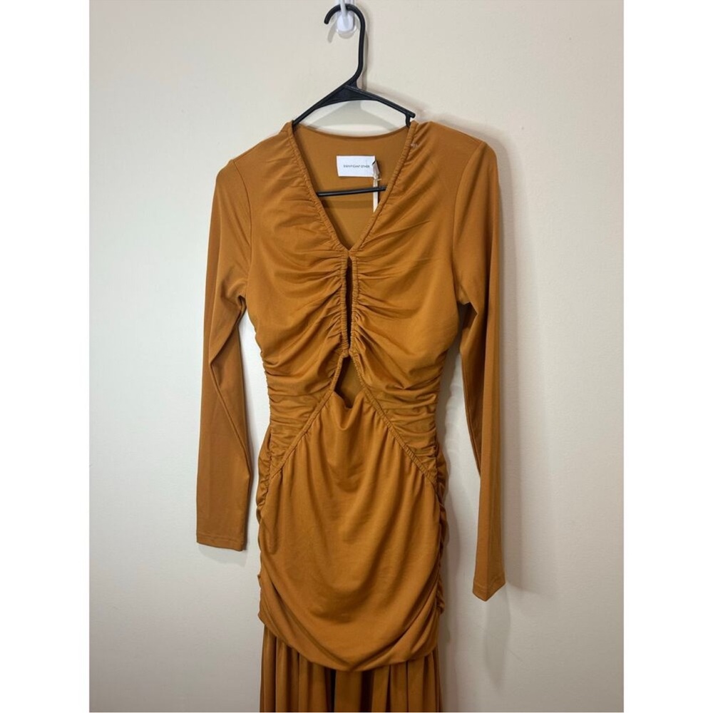 Chic Long Sleeve Mustard Dress - Picture 3 of 6